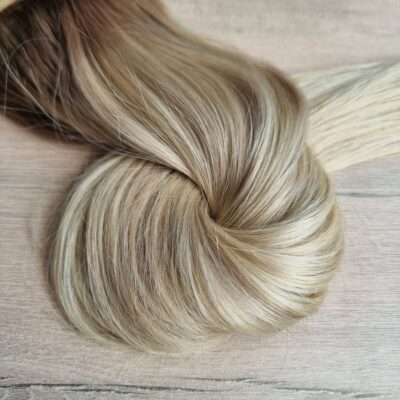 16/60/01 #60/#08 Ombre California blonde (brand new)